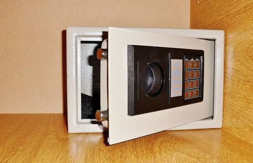 Fotos del hotel Juramento De Lealtad Townhouse:  9