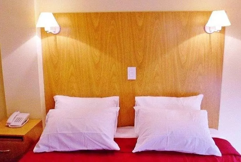 Fotos del hotel Juramento De Lealtad Townhouse:  20