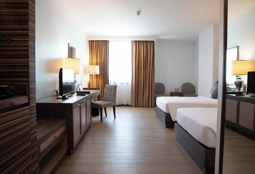 Fotos del hotel The Berkeley Hotel Pratunam:  2