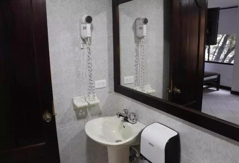 Fotos del hotel Estadio Real:  15