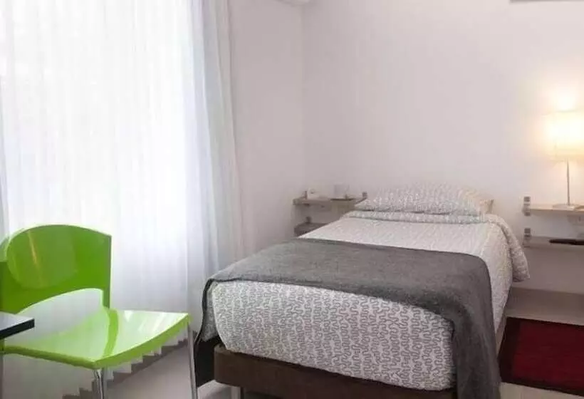 Fotos del hotel Golden House:  17