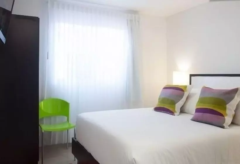 Fotos del hotel Golden House:  14