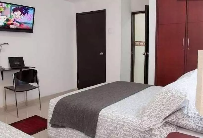 Fotos del hotel Golden House:  20