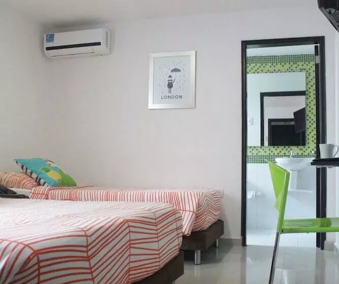 Fotos del hotel Golden House:  5