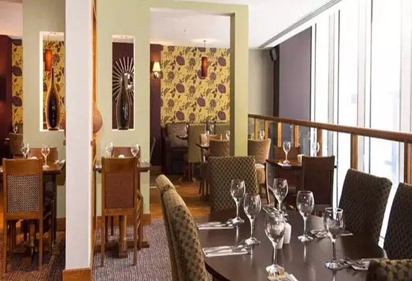 Fotos del hotel Premier Inn London City - Old Street:  3