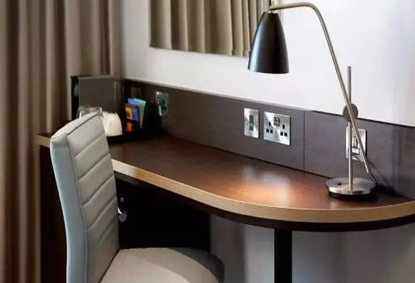 Fotos del hotel Premier Inn London City - Old Street:  14