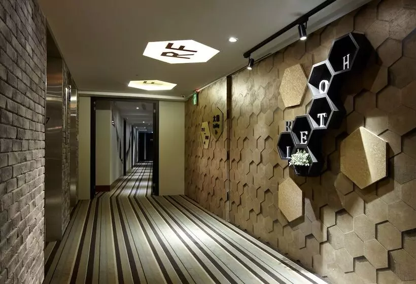 Fotos del hotel Rf   Zhongxiao:  9