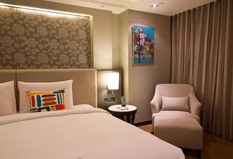 Fotos del hotel S Aura:  2