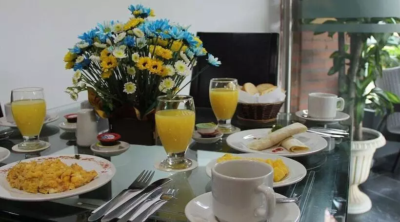 Fotos del hotel Santafe Real:  23