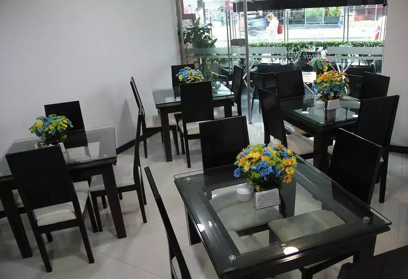 Fotos del hotel Santafe Real:  10