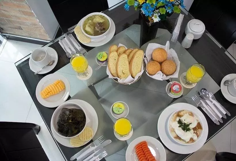 Fotos del hotel Santafe Real:  4