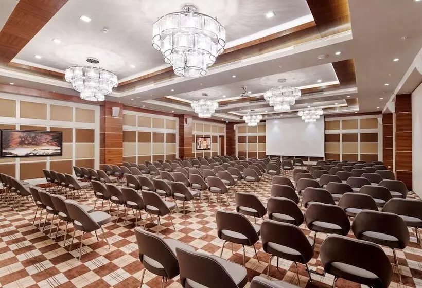 Fotos del hotel Doubletree By Hilton Kusadasi:  6