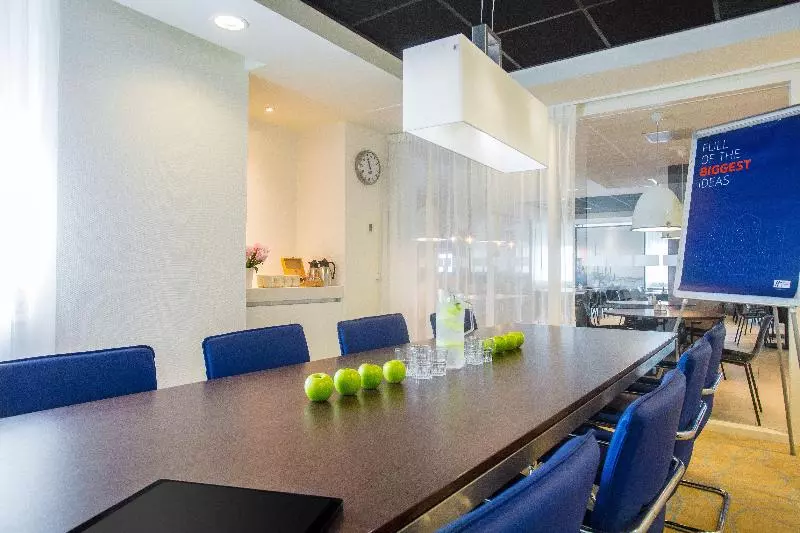 Fotos del hotel Holiday Inn Express Rotterdam - Central Station, An Ihg:  11