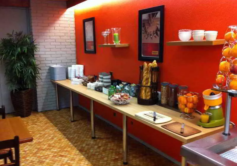 Fotos del hotel Inter-Hotel Reims La Neuvillette:  3