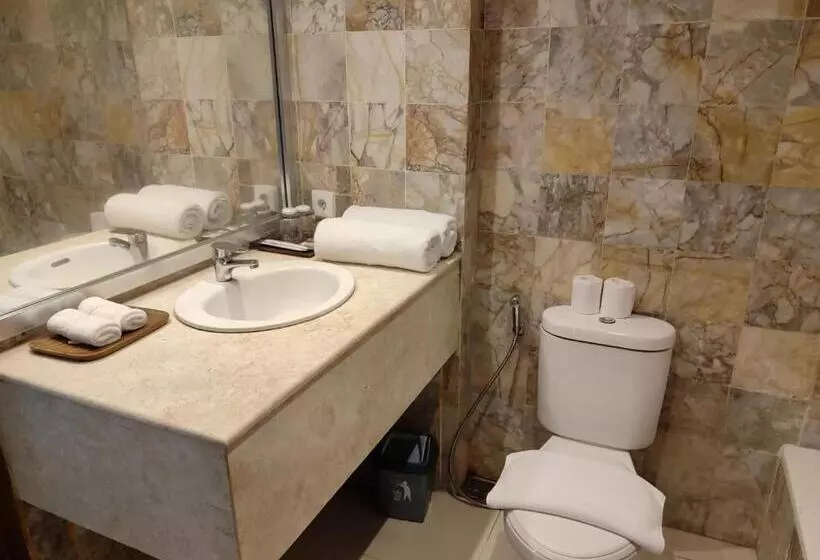 Fotos del hotel Maharani Beach:  13