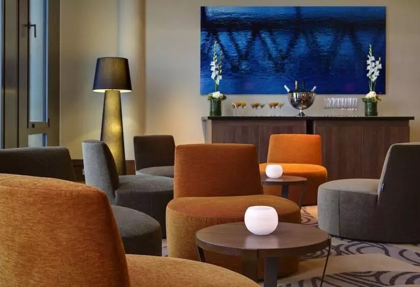 Fotos del hotel Steigenberger  Bremen:  8