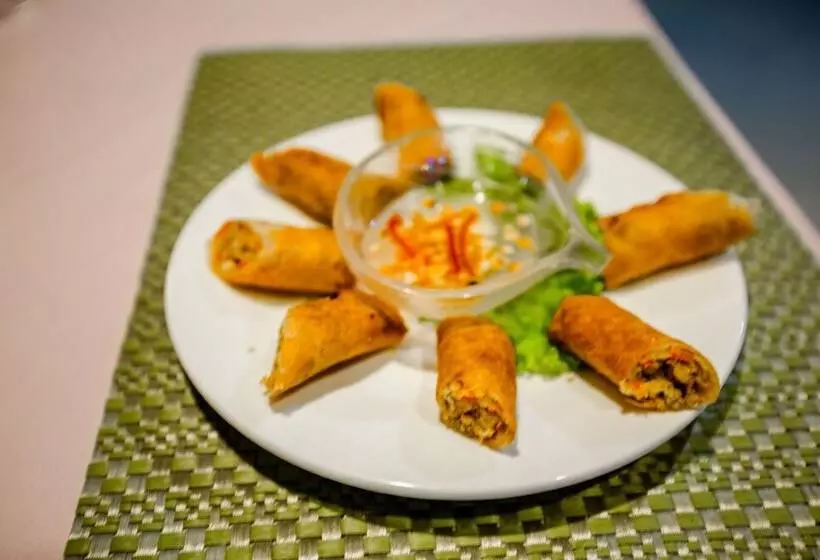 Fotos del hotel The Sanctuary Villa Battambang:  3