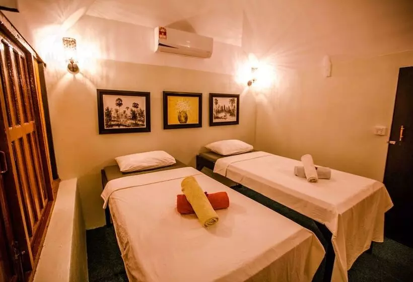 Fotos del hotel The Sanctuary Villa Battambang:  25