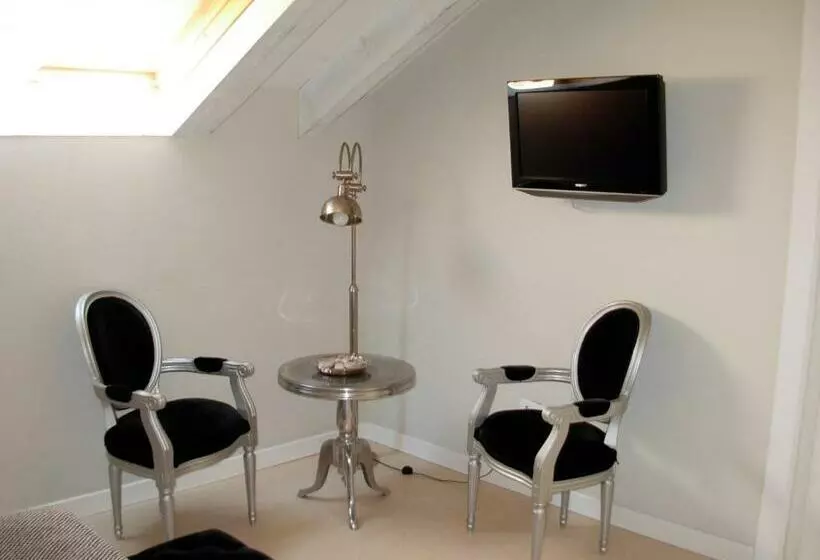 Fotos del hotel El Jardín De Eugenia:  4