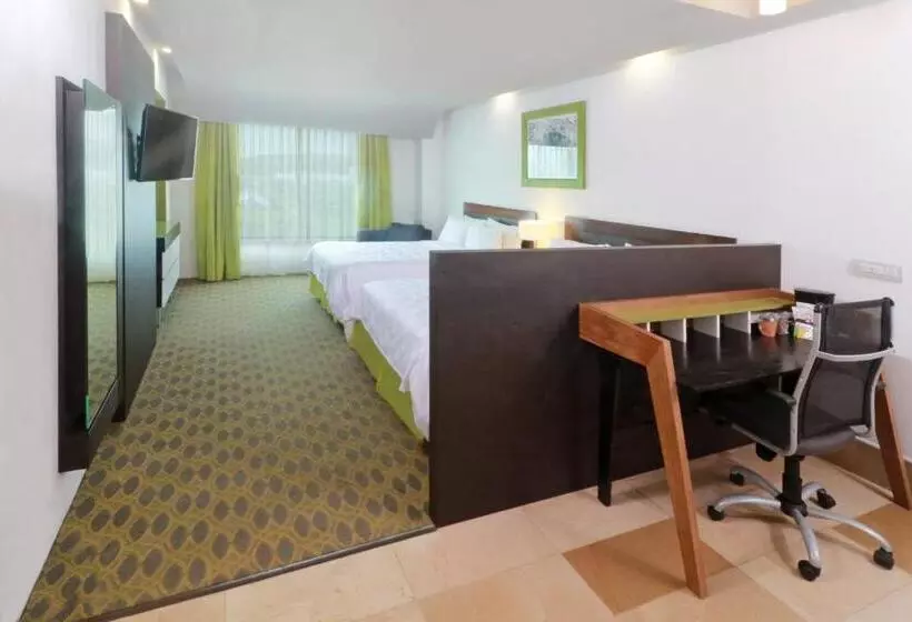 Fotos del hotel Holiday Inn Queretaro Zona Krystal:  20