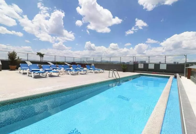 Fotos del hotel Holiday Inn Queretaro Zona Krystal:  9