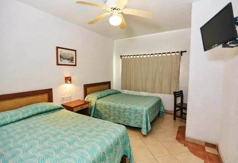 Fotos del hotel Suites Ixtapa Plaza:  16