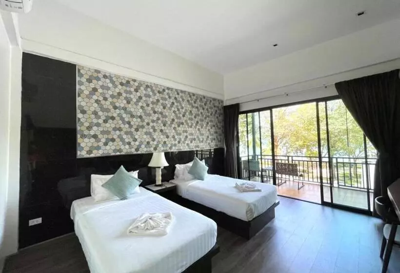 Prasarnsook Villa Beach Resort