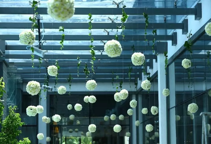 Fotos del hotel Vivanta Chennai It Expressway Omr:  10