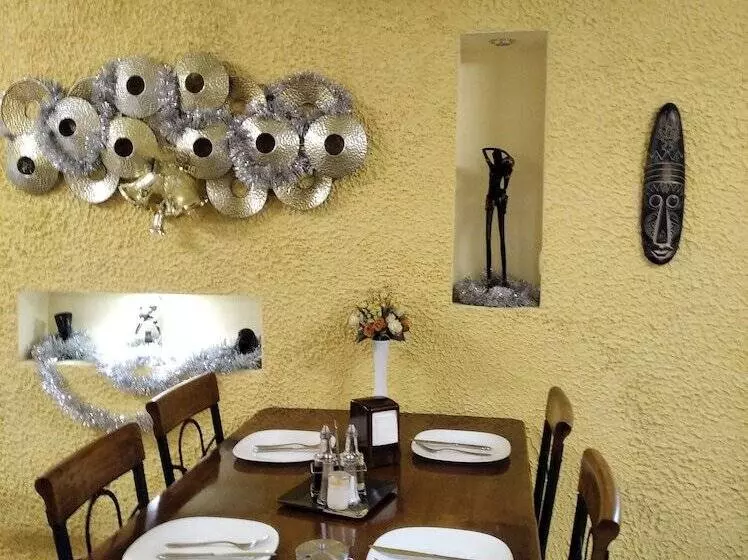 Fotos del hotel Diplomat:  6