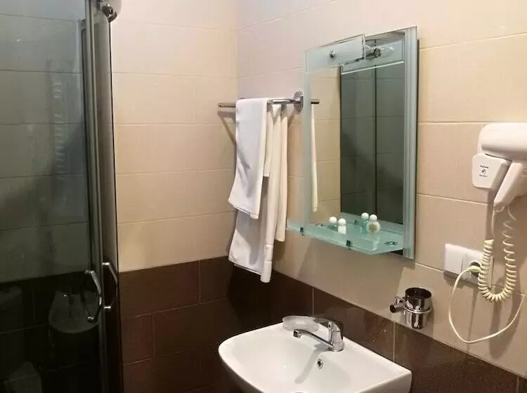 Fotos del hotel Diplomat:  18