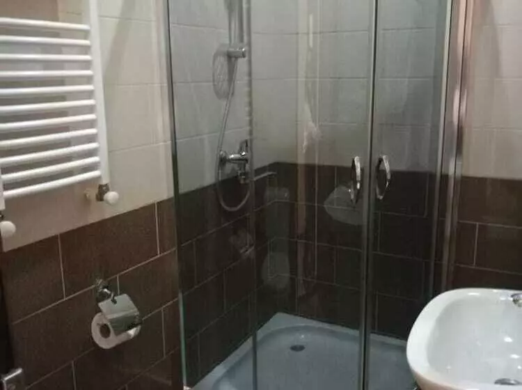 Fotos del hotel Diplomat:  17