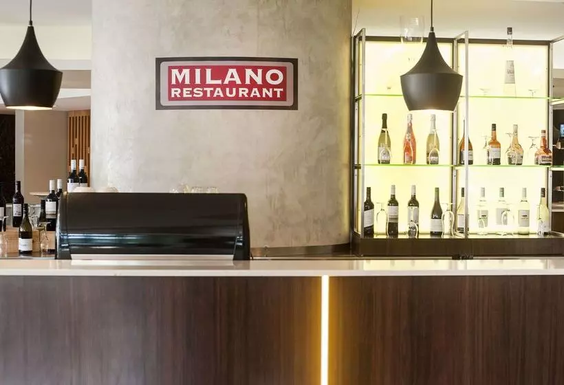 Fotos del hotel Ramada  & Suites Sydney Cabramatta:  25