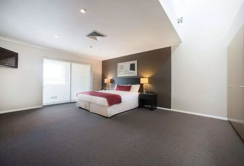 Fotos del hotel Ramada  & Suites Sydney Cabramatta:  18