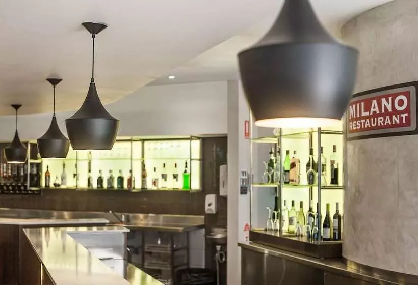 Fotos del hotel Ramada  & Suites Sydney Cabramatta:  5