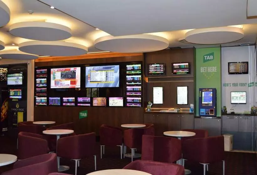 Fotos del hotel Ramada  & Suites Sydney Cabramatta:  20