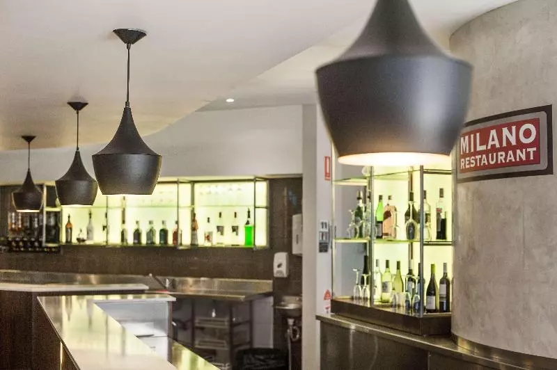 Fotos del hotel Ramada  & Suites Sydney Cabramatta:  17