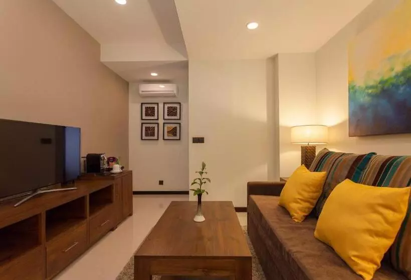 Fotos del hotel The Somerset:  12