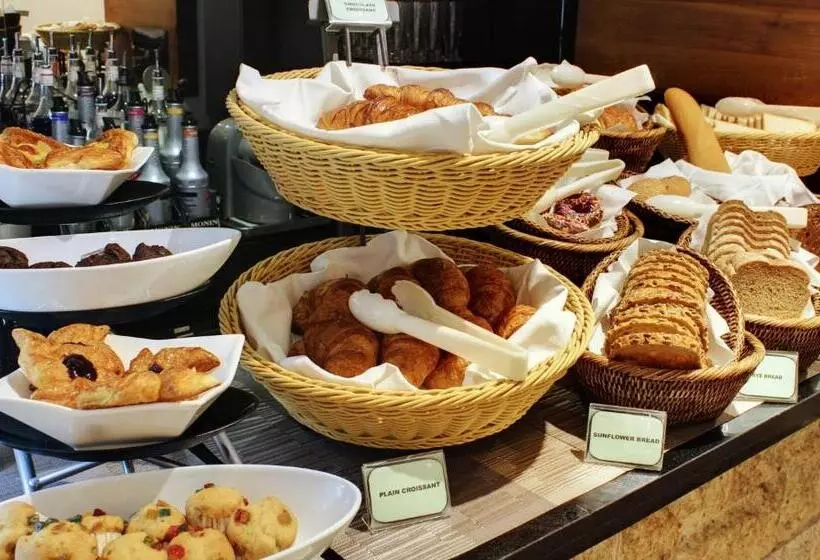 Fotos del hotel The Somerset:  15