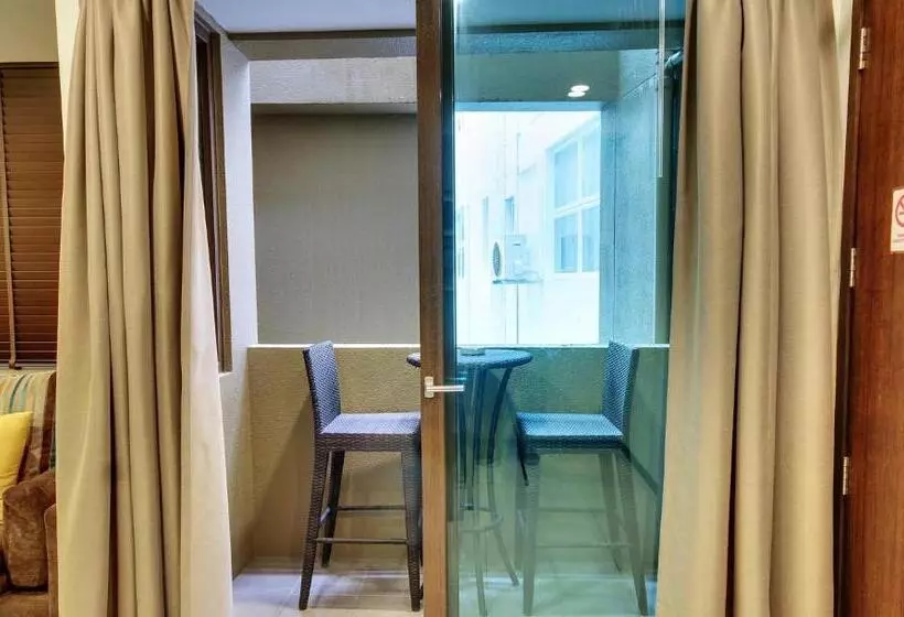 Fotos del hotel The Somerset:  25