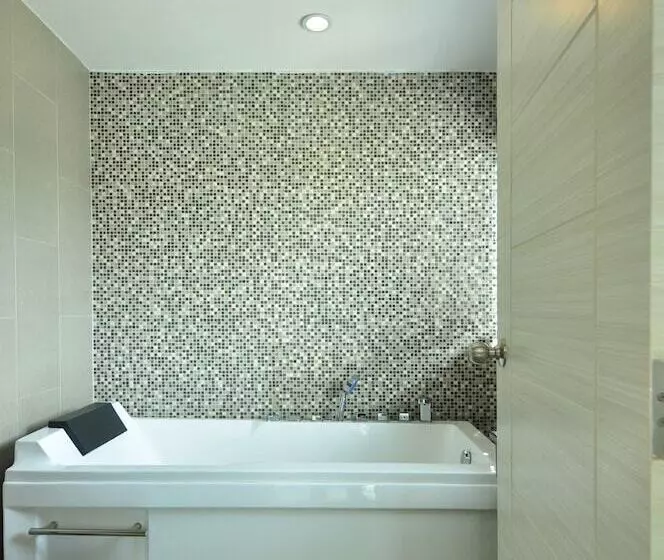 Fotos del hotel The Aim Patong:  8