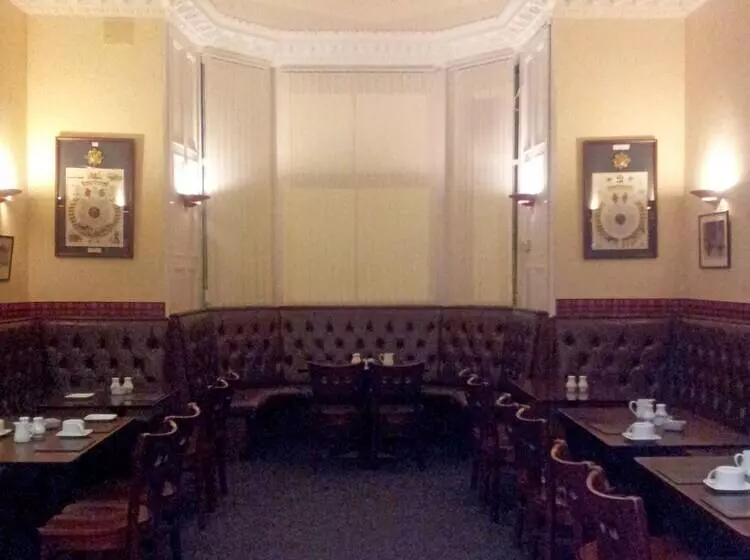 Fotos del hotel The Guards:  2