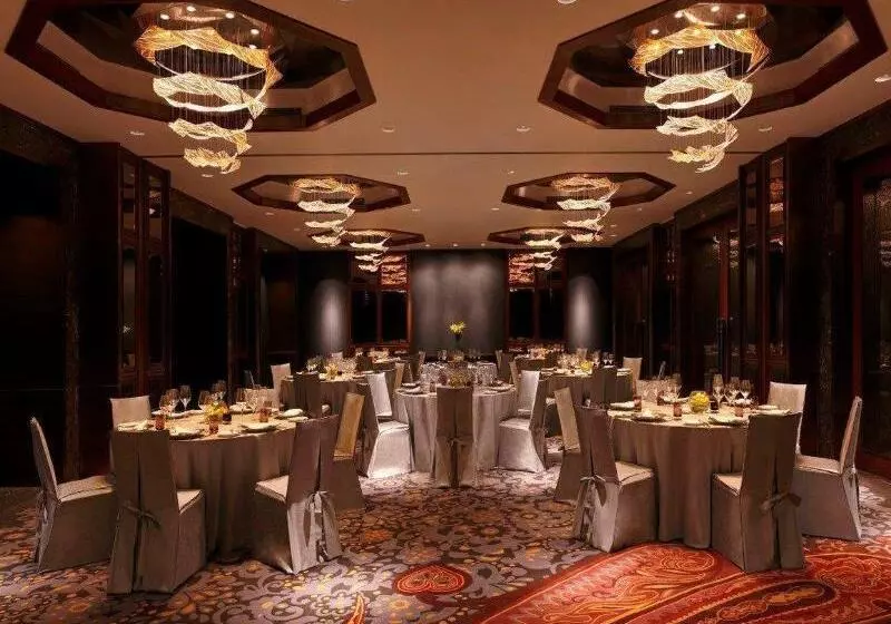 Fotos del hotel The Roseate:  22