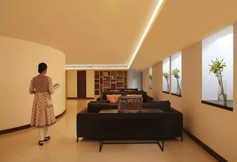 Fotos del hotel The Roseate:  10