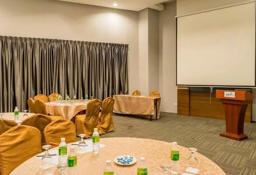 Fotos del hotel Mh Sentral Hotel Sg Siput:  23