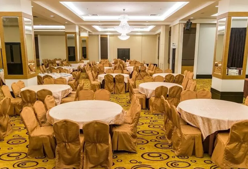 Fotos del hotel Mh Sentral Hotel Sg Siput:  13