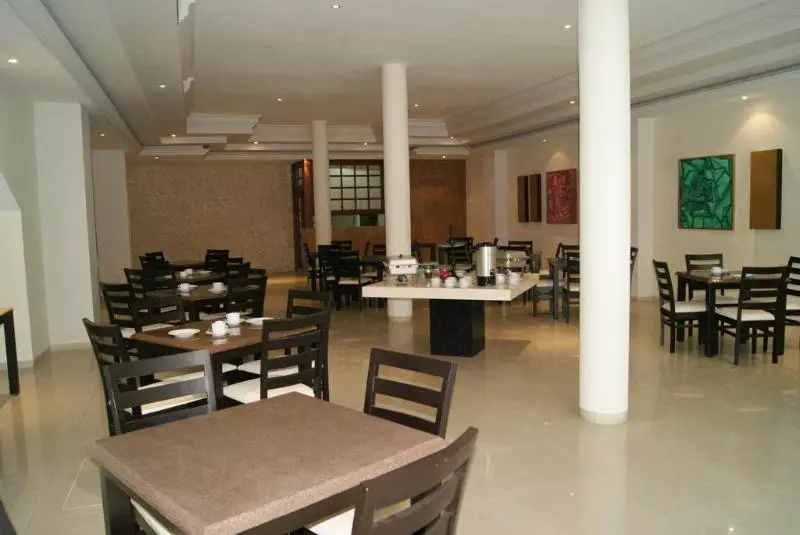 Fotos del hotel Savoy Express:  5