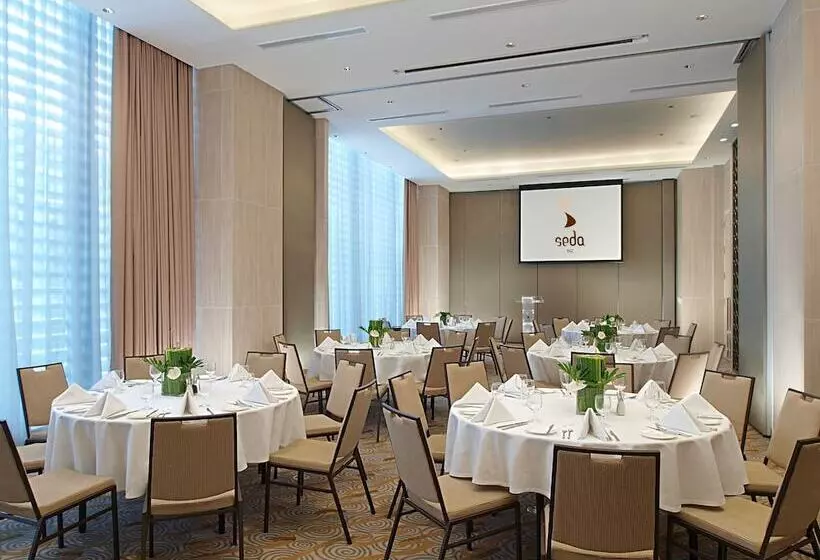 Fotos del hotel Seda Bonifacio Global City  Multiple Use:  14