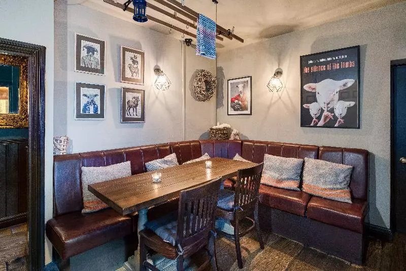 Fotos del hotel Lamb & Lion , Sure  Collection By Best Western:  19