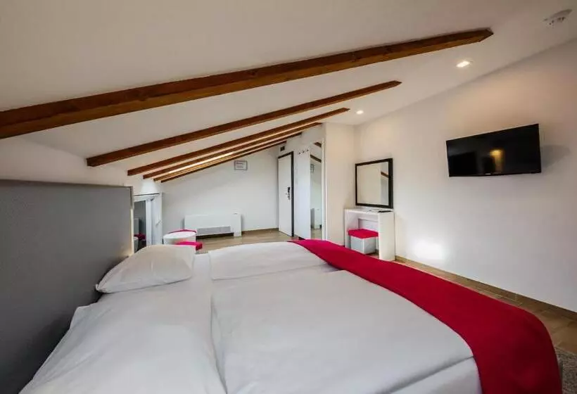 Fotos del hotel Sveti Kriz:  23