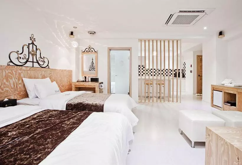 Fotos del hotel Belamie:  14